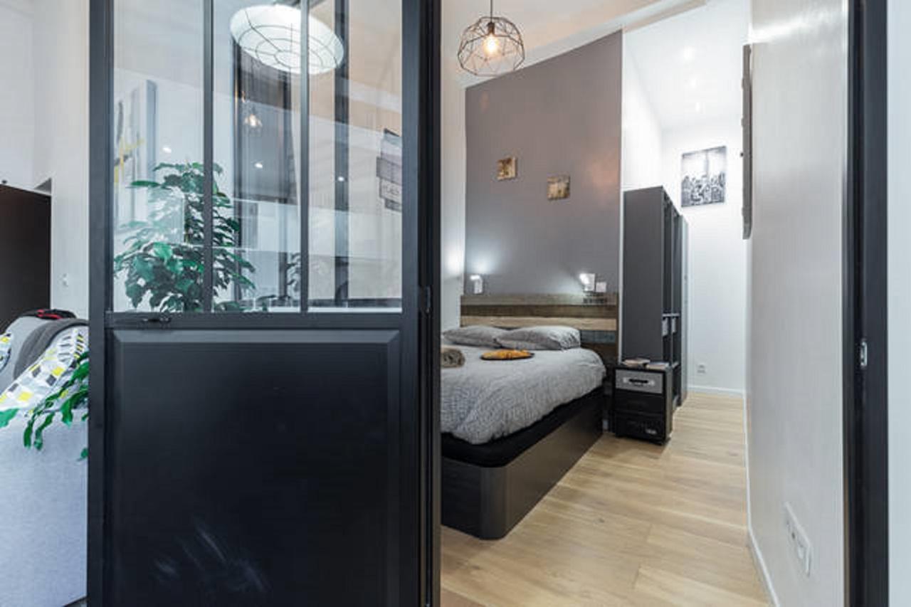 Angle Droit- Loft Charmant Et Atypique, Climatisation, Vieux-Ницца Экстерьер фото